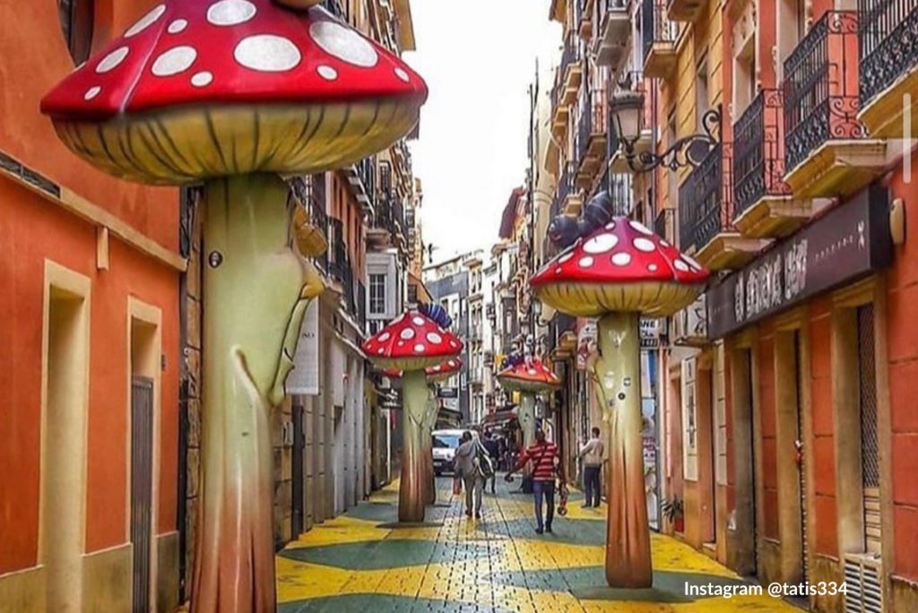 la-calle-de-las-setas-ulica-grzybow-san-francisco-alicante-1024x684 Najbardziej instagramowe miejsca w Alicante